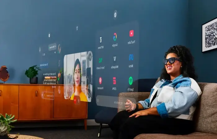 Usuário experimentado o novo óculos hi tech da Meta.