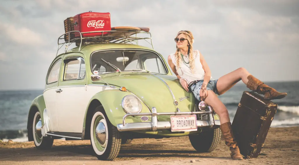 Fusca de colecionador e coca-cola - Estratégia para conquistar a Geração Z e Millenials