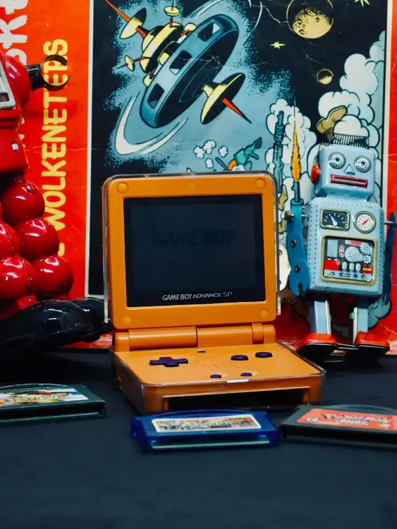 A nostalgia do Game Boy atraindo Geração Z e Millenials.